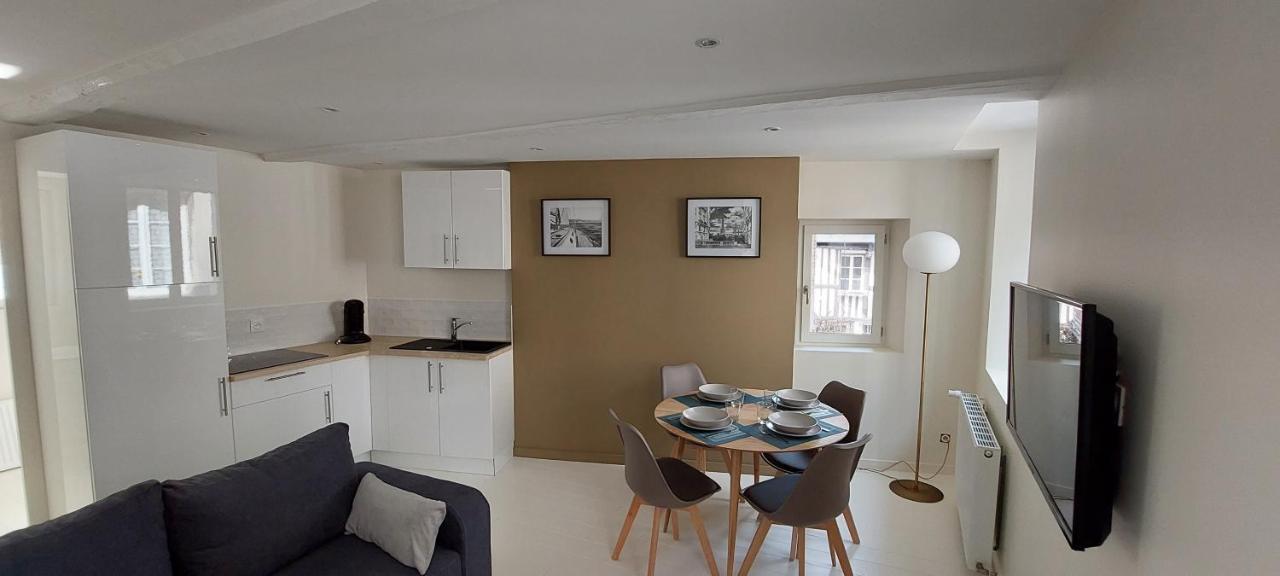 Appartement Le Phare Au Pied Du Port Saint-Valery-en-Caux Εξωτερικό φωτογραφία